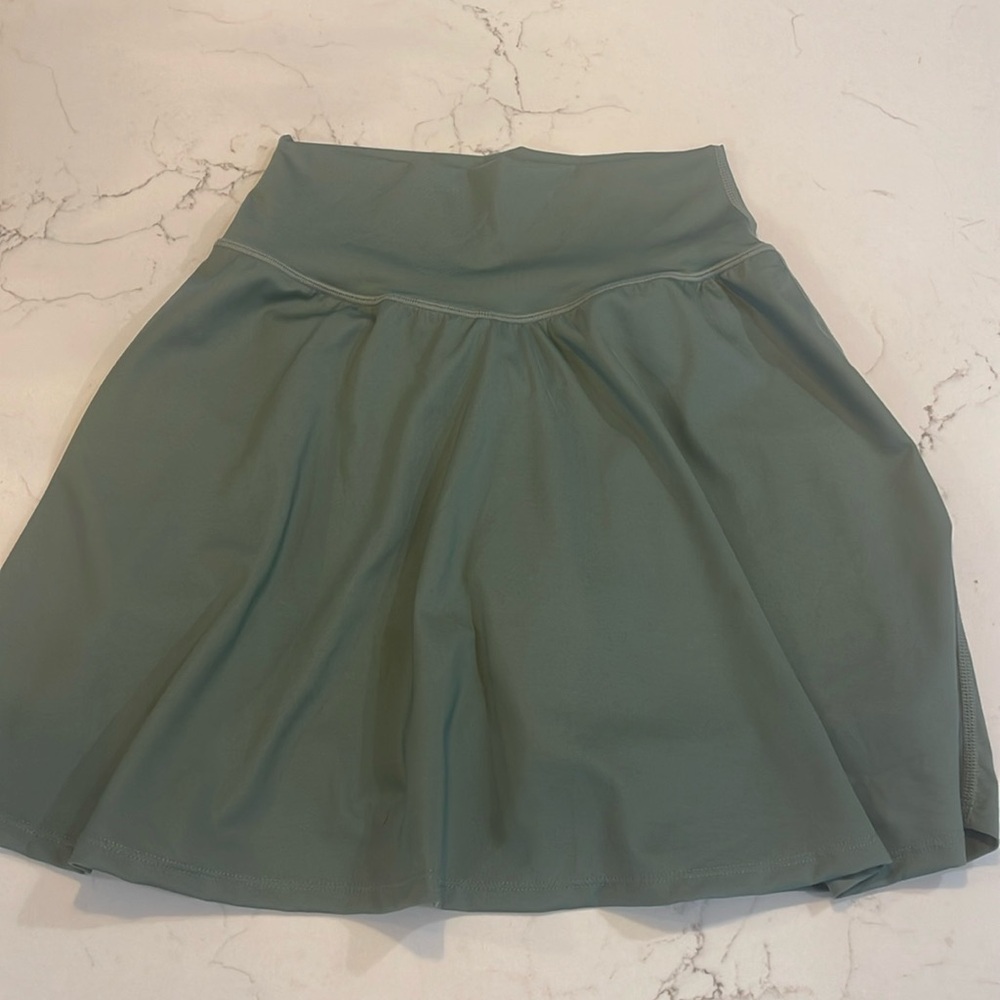 Buffbunny tennis skort (skirt with spandex shorts under)